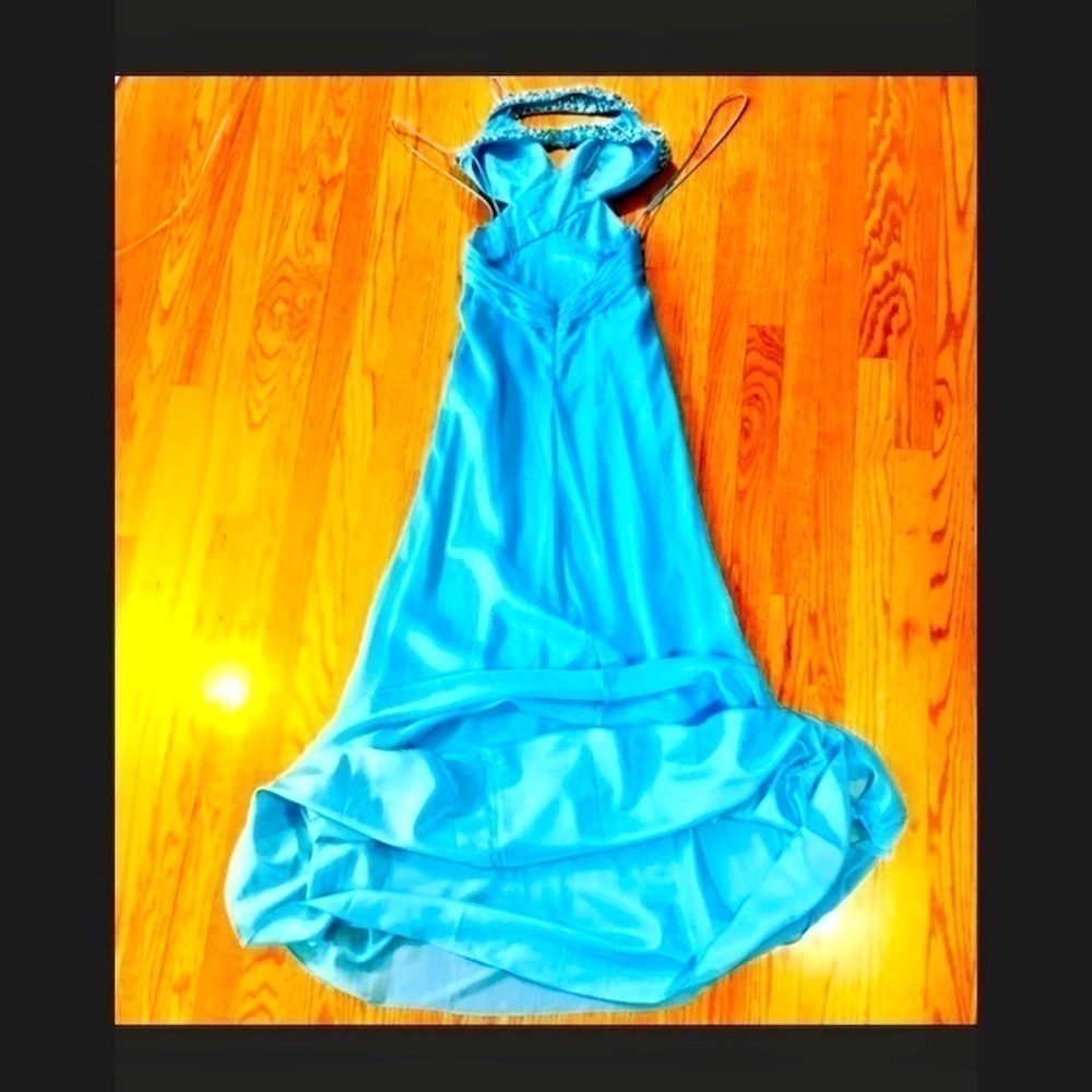 Ana Bella Dress Boutique Beautiful and Classy​